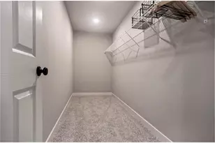 4923 Knollwood Dr, Saint Joseph, MI 49085 - Photo 40