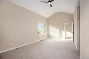 1032 Arlington Ave, Grand Haven, MI 49417 - Photo 36