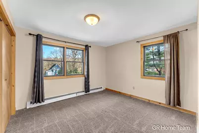 7649 Main Street, Newaygo, MI 49337 - Photo 18