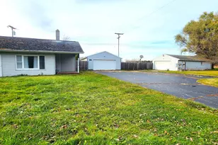 7410 Frankenmuth Rd, Vassar, MI 48768 - Photo 6