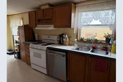 10894 W Grand River Avenue, Lowell, MI 49331 - Photo 14