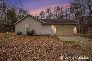 1977 E Michillinda Rd, Twin Lake, MI 49457 - Photo 4