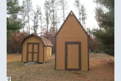 1191 W 10 1/2 Mile Road, Irons, MI 49644 - Photo 16