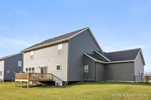 6450 Est Dr SW, Byron Center, MI 49315 - Photo 24