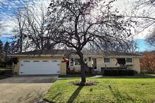 44 Leroy St, Hillsdale, MI 49242 - Photo 46