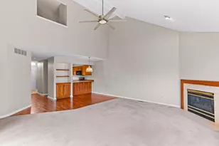 3020 Rivers Edge Dr, Wayne, MI 48184 - Photo 14