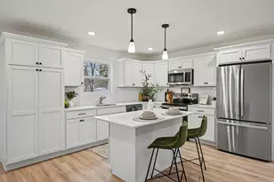 378 N Sherman St, Allegan, MI 49010 - Photo 6