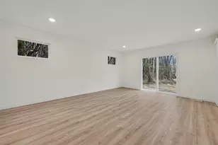 378 N Sherman St, Allegan, MI 49010 - Photo 4