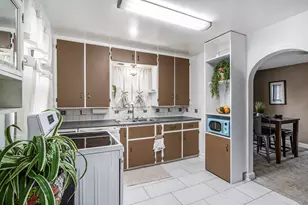 1821 East Cork Street, Kalamazoo, MI 49001 - Photo 12