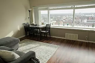555 E William St, Ann Arbor, MI 48104 - Photo 2