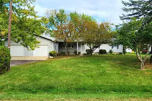 10617 Baldwin Rd, Bridgman, MI 49106 - Photo 4