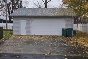 1991 S Pasadena Ave, Ypsilanti, MI 48198 - Photo 28