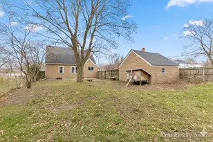 136 East Ave N, Battle Creek, MI 49017 - Photo 18