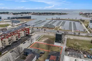 W Danaher St, Ludington, MI 49431 - Photo 14