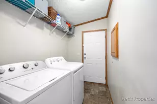 11734 Danton Dr, Allendale, MI 49401 - Photo 18