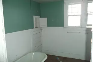 841 E 8th St, Flint, MI 48503 - Photo 12