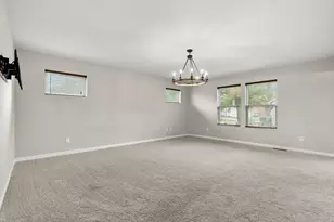 72597 Faye Ct, South Haven, MI 49090 - Photo 4