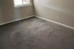 25225 Potomac Dr, South Lyon, MI 48178 - Photo 6