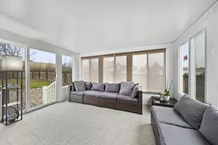 301 Hidden River Dr, Adrian, MI 49221 - Photo 14