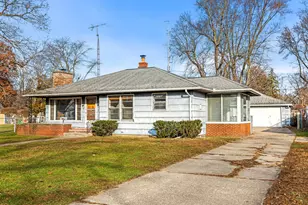 62 Stuart Blvd, Battle Creek, MI 49037 - Photo 2