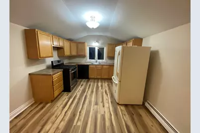 217 Cedar Street, Paw Paw, MI 49079 - Photo 4