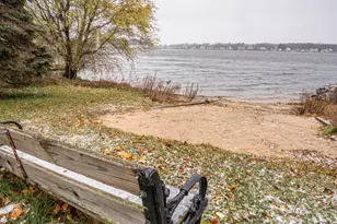 211 N Division St, Spring Lake, MI 49456 - Photo 30