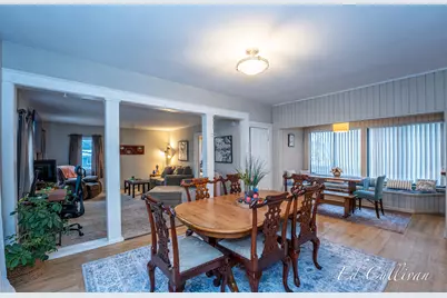 211 N Division Street, Spring Lake, MI 49456 - Photo 4