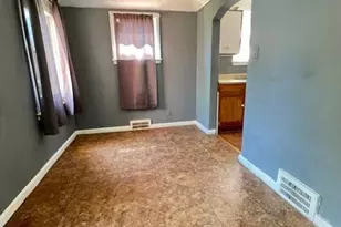 15725 Ward Ave, Detroit, MI 48227 - Photo 4