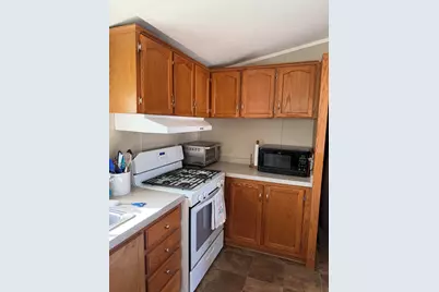 2706 Patrick Henry Court, Potterville, MI 48876 - Photo 16