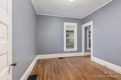 1118 Fulton Street E, Grand Rapids, MI 49503 - Photo 6