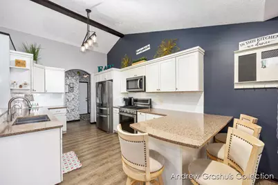 10533 Scenic Pines Court NE, Rockford, MI 49341 - Photo 10