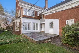 1701 Jefferson St, Muskegon, MI 49441 - Photo 6