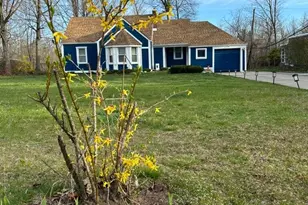 28140 Terrence St, Livonia, MI 48154 - Photo 2