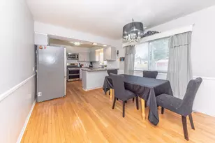 1470 Nightingale Rd, Wixom, MI 48393 - Photo 16