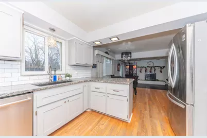 1470 Nightingale Road, Wixom, MI 48393 - Photo 12