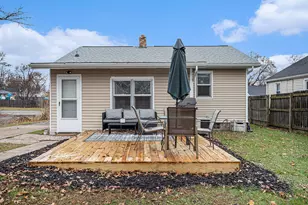 145 Vanarmon Ave, Battle Creek, MI 49017 - Photo 20