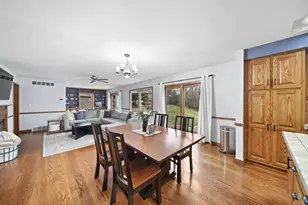 1544 Brookfield Ct, Adrian, MI 49221 - Photo 10