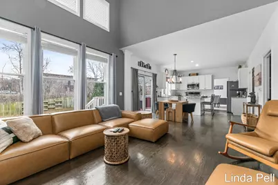 33 Fox Point Court NE, Ada, MI 49301 - Photo 12