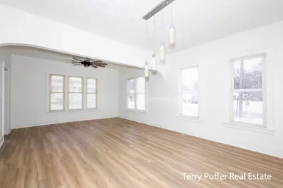 643 Evanston Avenue, Muskegon, MI 49442 - Photo 6
