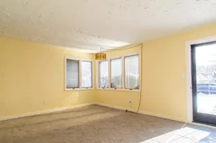 14411 Knox Ave, Warren, MI 48089 - Photo 6