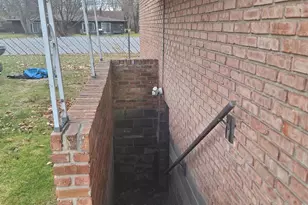 22700 Stair Dr, Clinton Twp, MI 48036 - Photo 16