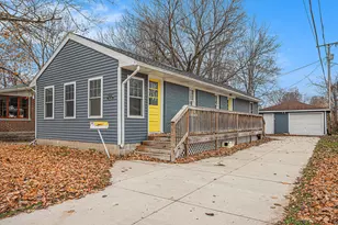 513 Hill St, Three Rivers, MI 49093 - Photo 2