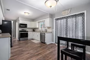 333 Rainbow Dr, Saint Joseph, MI 49085 - Photo 4