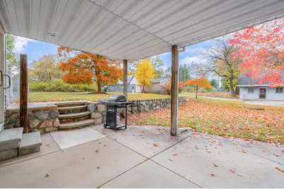 18751 16 Mile Rd, Big Rapids, MI 49307 - Photo 20