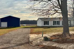 1518 E Tupper Lake Rd, Lake Odessa, MI 48849 - Photo 1