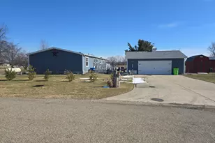 1051 Brink Rd, Bronson, MI 49028 - Photo 52