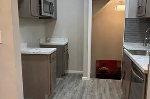 7320 Westwood St, Detroit, MI 48228 - Photo 4
