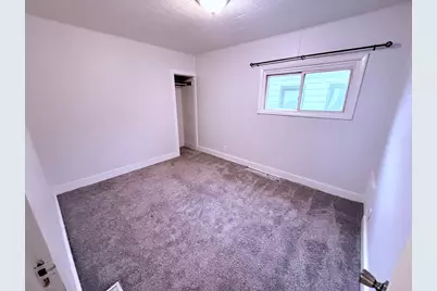 1317 Illinois Avenue, Lansing, MI 48906 - Photo 6