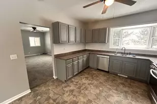 275 Battle Creek St, Ceresco, MI 49033 - Photo 10