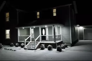 7466 Bunkerhill Rd, Jackson, MI 49201 - Photo 2